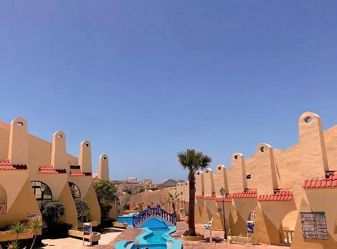 Aircon -Cozy Pool View Apartment - Mareverde Адехе