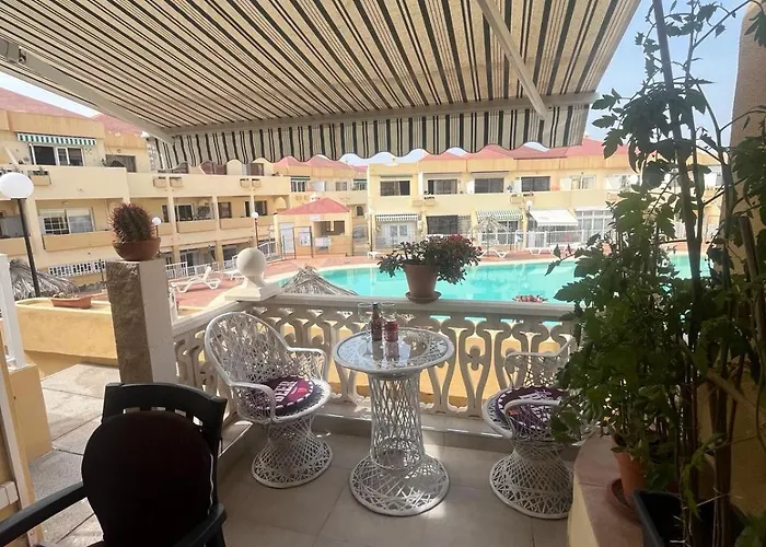 Apartament Aircon -Cozy Pool View apartment - Mareverde